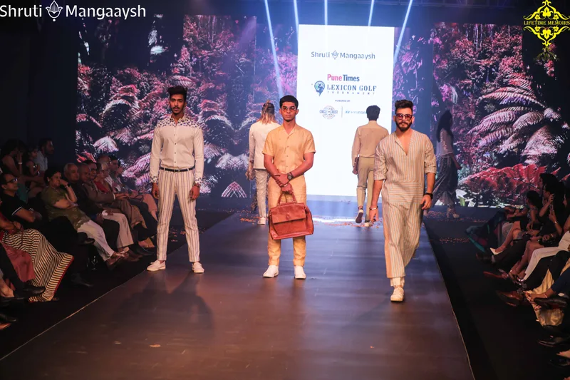 Models approaching the front of the runway during the finale